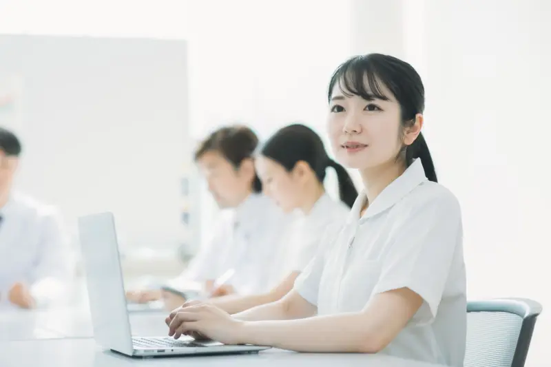 医療系の女学生